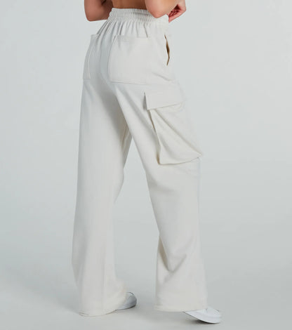 Elevated Cool Wide-Leg Cargo Sweatpants