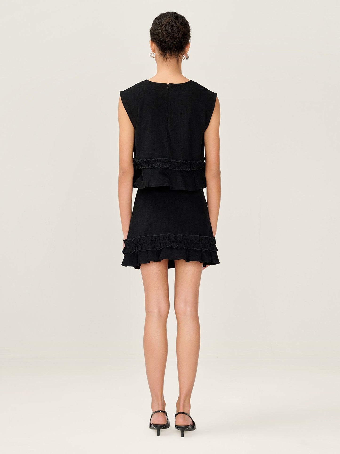 Prudie Cord Skirt in Black