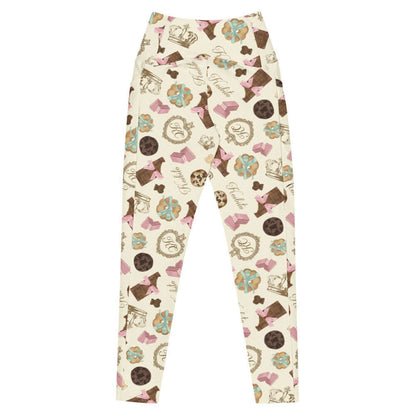 Royal Cookie kawaii premium leggings in vanilla cream with chocolate-chip cookies and strawberry wafers